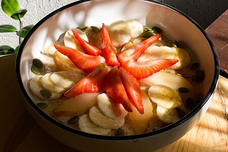 Каша овсяная с бананом и грушей