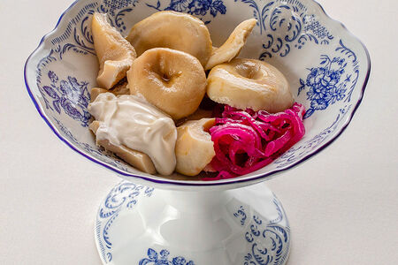 Грузди белые соленые