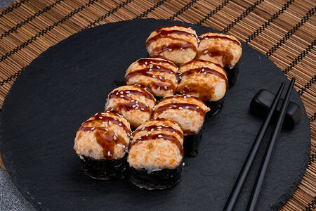 Ролл Бомбей с тунцом