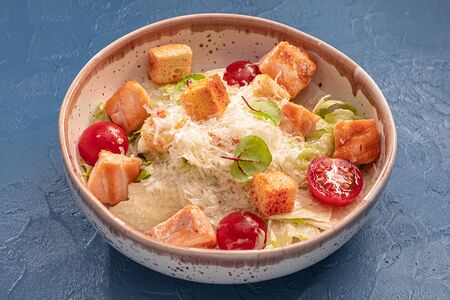 Цезарь с лососем