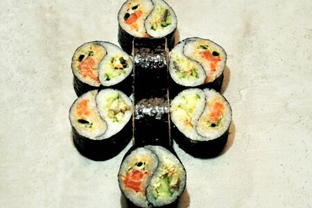 Инь-Янь Люкс