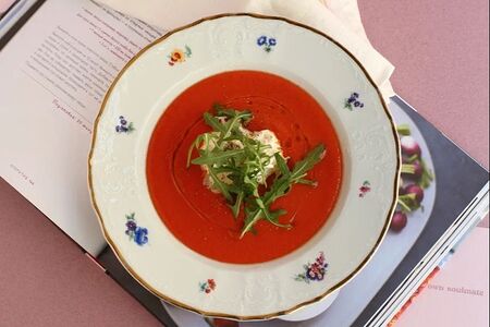 Гаспачо со страчателлой