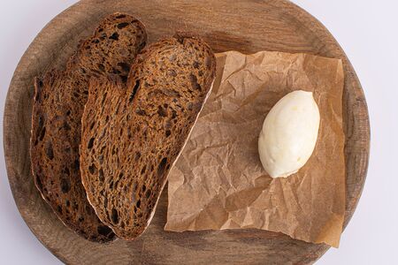 Домашний хлеб со взбитым маслом