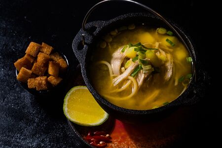 Куриная ацтекская похлёбка