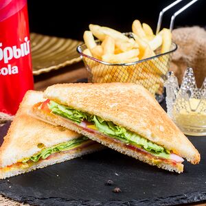 Комбо с сэндвичем Цезарь