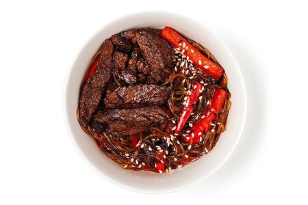 Салат Фунчоза с говядиной