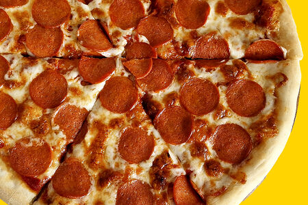 Двойная пепперони пицца