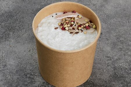 Каша рисовая на кокосовом молоке