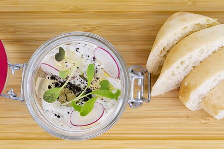 Паштет из макрели с лимонным мармеладом