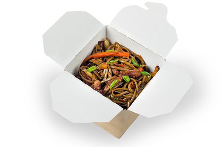 Гречневая лапша с говядиной