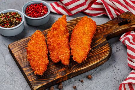 Куриные стрипсы