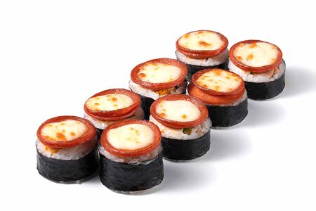 Запеченный ролл с пеперони