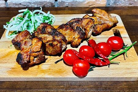 Шашлык из cвинoй шеи