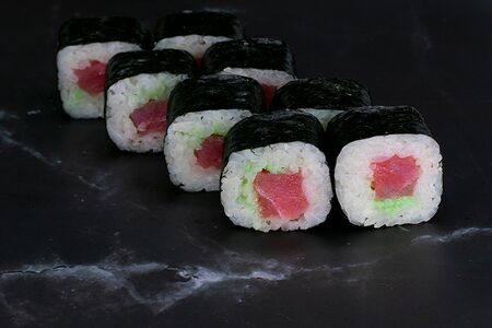 Тунец васаби