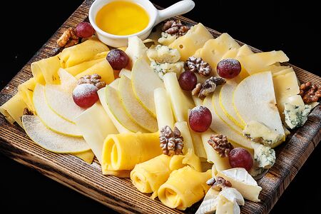 Сырная тарелка