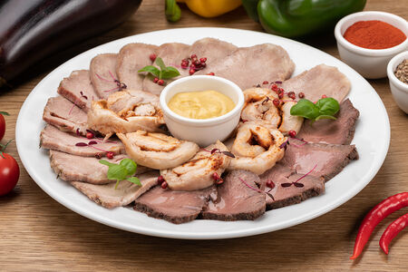 Мясное ассорти