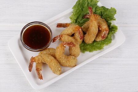 Тигровые креветки в темпуре