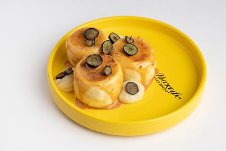 Сырники с карамелью