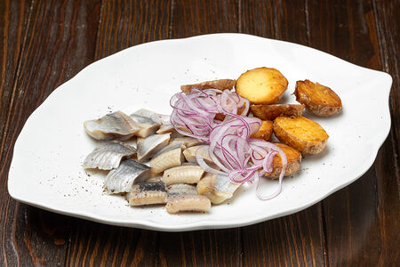 Селёдочка с молодым картофелем