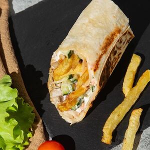 Шаверма в лаваше с картофелем