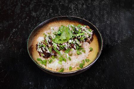 Рис со свининой тонкацу