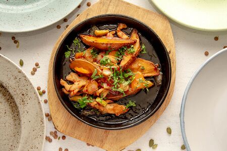 Сковорода с курицей