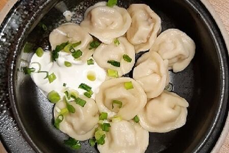 Пельмени с бульоном