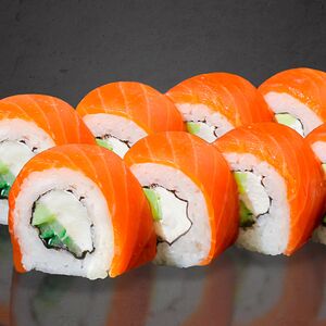 Филадельфия с копченым лососем