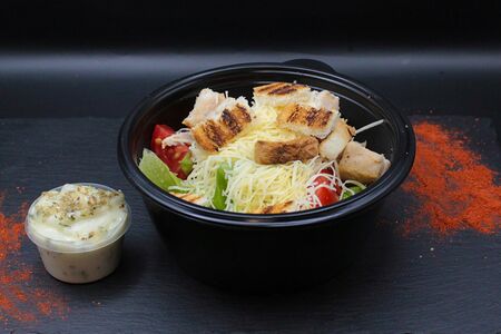 Салат Цезарь