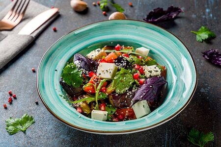 Фирменный салат Мегрелия