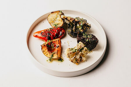 Ассорти из печеных овощей