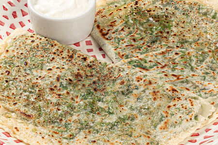 Кутабы с зеленью