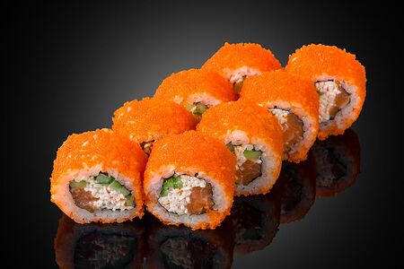 Ролл Калифорния с лососем 8 шт