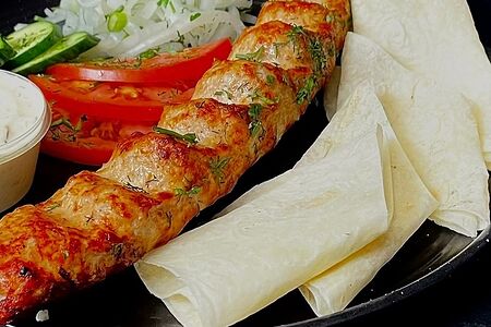 Люля-кебаб из курицы и свинины