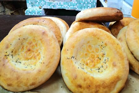 Лепешка узбекская круглая из тандыра