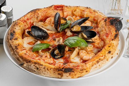 Пицца с морепродуктами