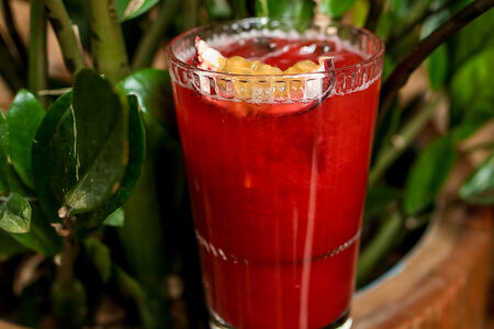 Лимонад малина-маракуйя