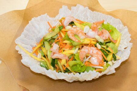 Салат Ном Соай Том