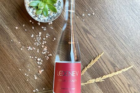 Ledenev sparkling