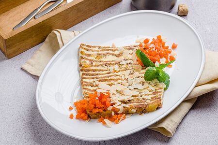 Морковный торт