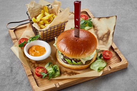 Бургер с говядиной