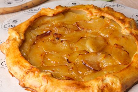 Пирог с яблоком