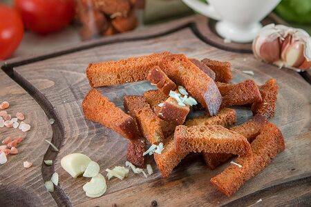 Гренки с чесноком