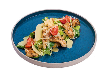 Салат Цезарь с куриной грудкой