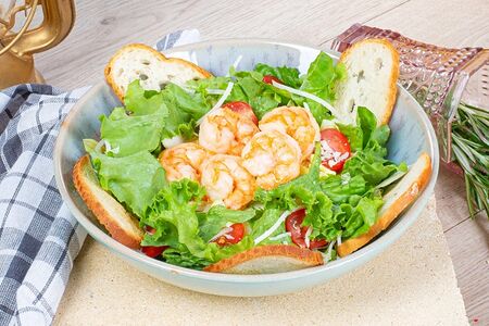 Цезарь с креветками