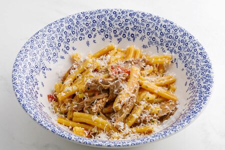 Казаречче с утиной ножкой в мясном соусе