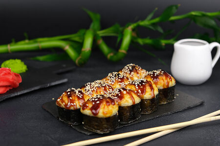 Ролл запеченный с беконом