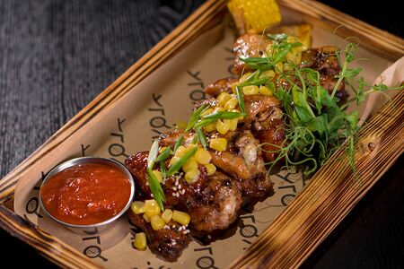 Крылья в кисло-сладком соусе