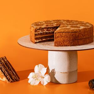 Торт Медовик со сгущенкой гранд