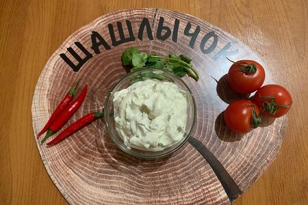 Соус сметанно-чесночный